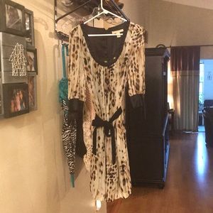 Jonathan Martín Size 6 Dress